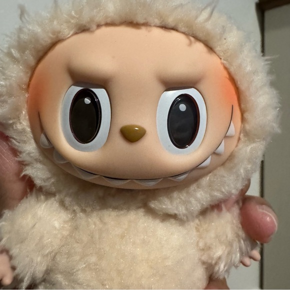 Labubu - Picture 4 of 6
